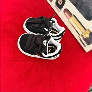 Puma SuedeXL Kids Black and White Suede Lace-Up Sneakers